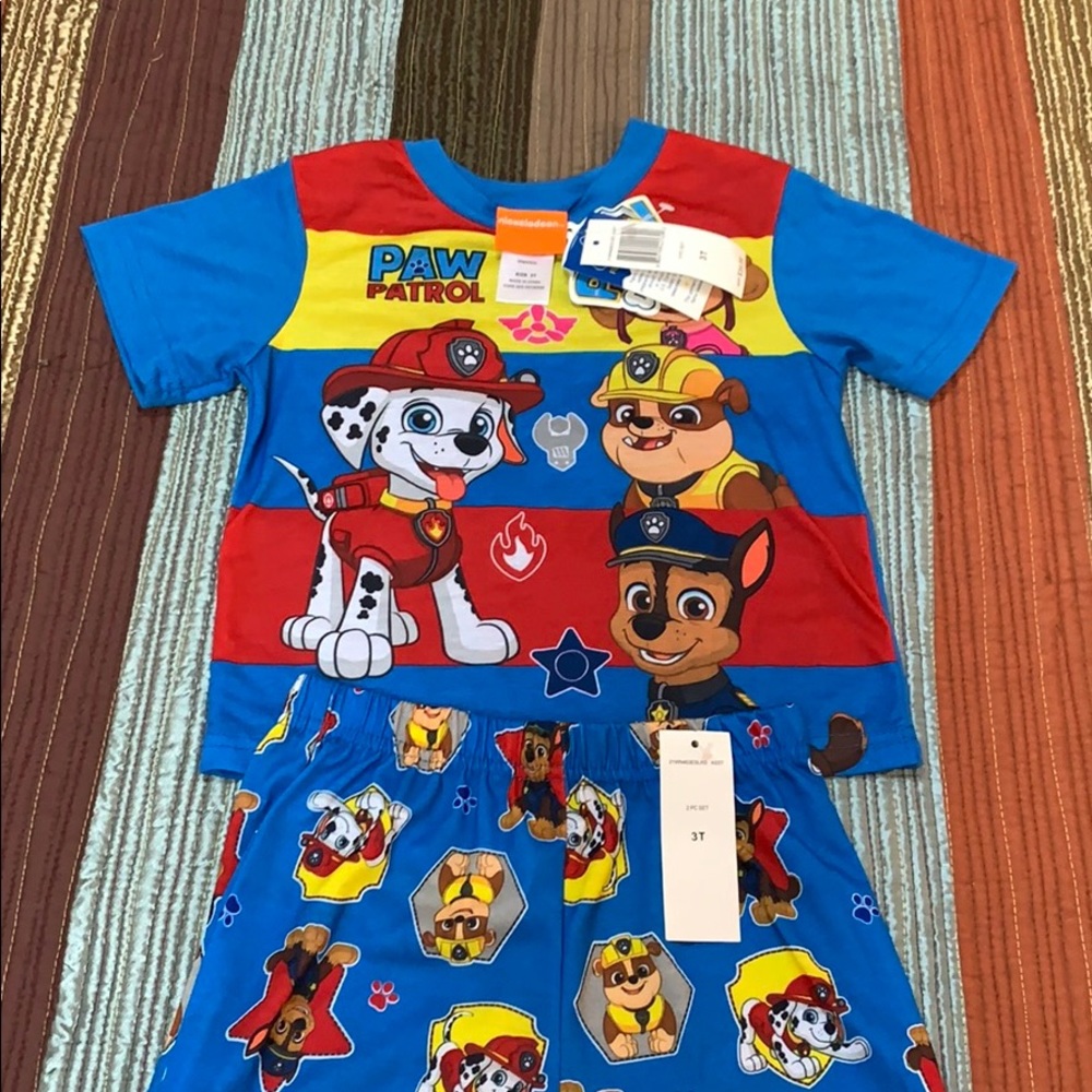Paw patrol shirt sleeve PJ’s